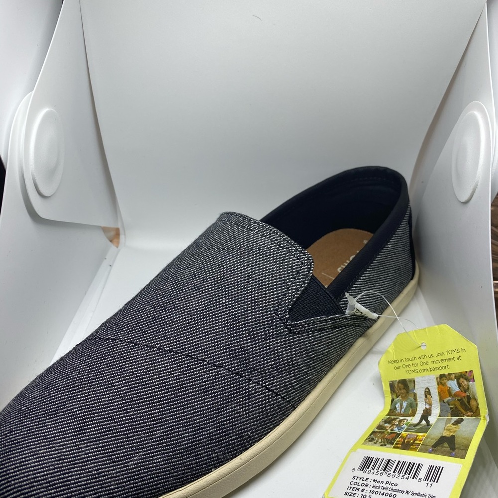 Toms slip ons